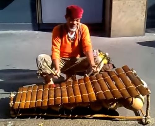 xylophonist playing on the streets